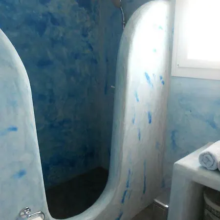 Kampos Paros * Pounda