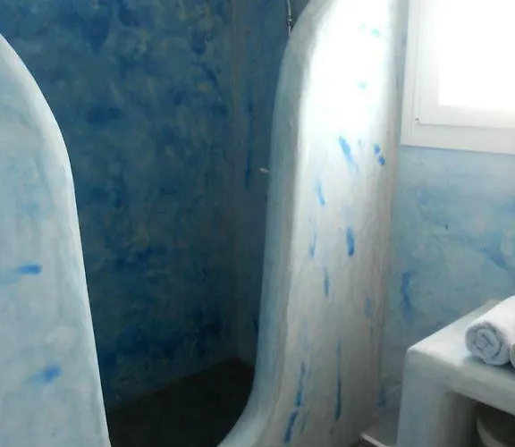 Kampos Paros * Pounda