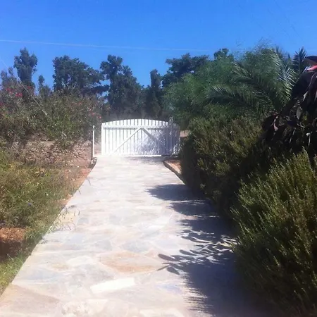 Kampos Paros Hébergement de vacances Pounda